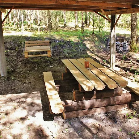 Campsite Kuuli Puhkemajad