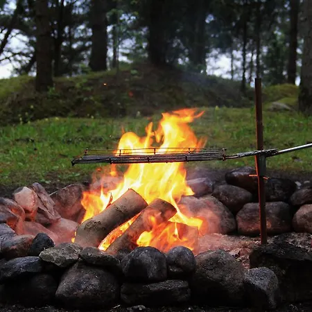Kuuli Puhkemajad Kemping Tagaranna