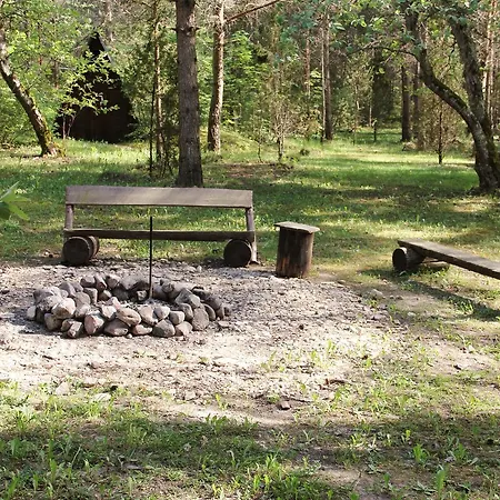 Kuuli Puhkemajad *