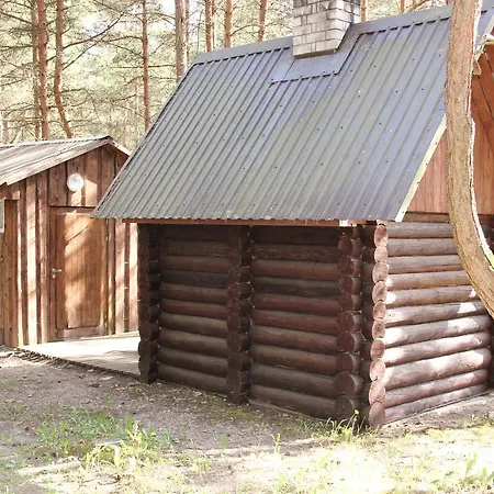 Kuuli Puhkemajad *