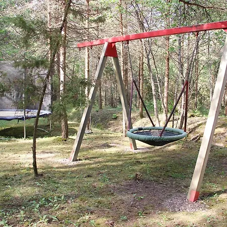 Kuuli Puhkemajad Kemping