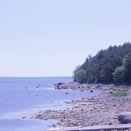 Kuuli Puhkemajad *