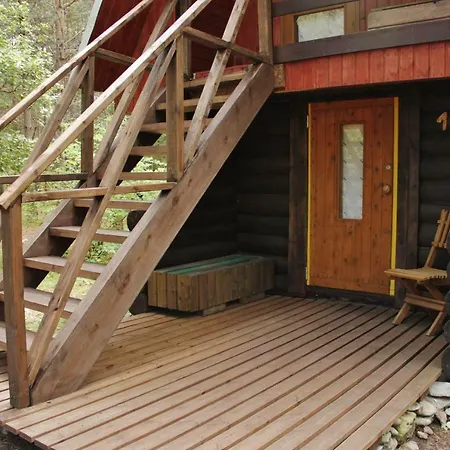 Kuuli Puhkemajad Kemping Tagaranna