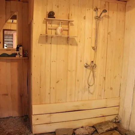 Kuuli Puhkemajad Kemping *