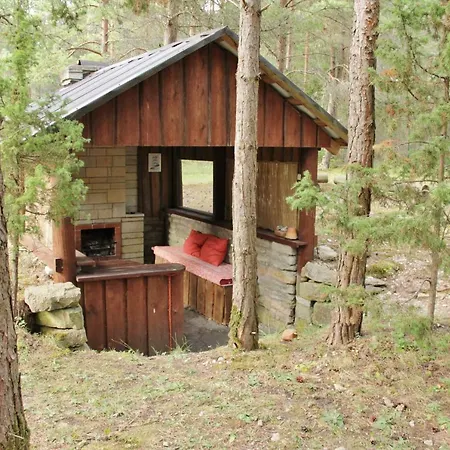 Campsite Kuuli Puhkemajad