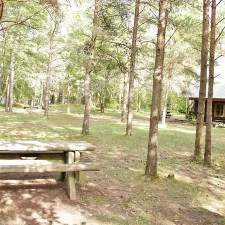 营地 Kuuli Puhkemajad *