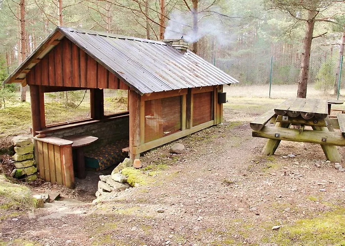 Kuuli Puhkemajad * Tagaranna