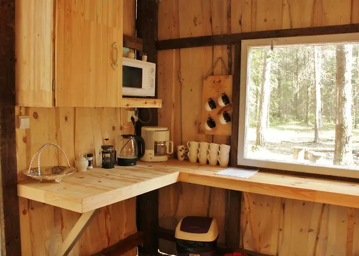 Campsite Kuuli Puhkemajad *